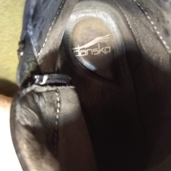 Dansko Scout Clog-Boots, Black Leather, Womens size 42 EUC, Booties - Picture 9 of 11